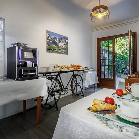 Saint Clair Hotell 2*