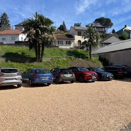 Saint Clair Hotel Lurdy