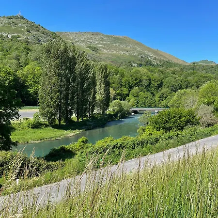 Saint Clair Hotel 2*